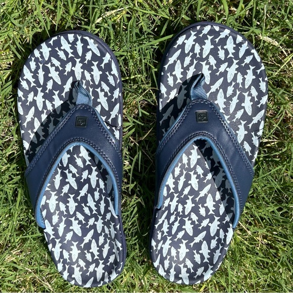 Spenco Ocean Orthotic Navy fish Flip Flops Sz-7B. N - Picture 9 of 11